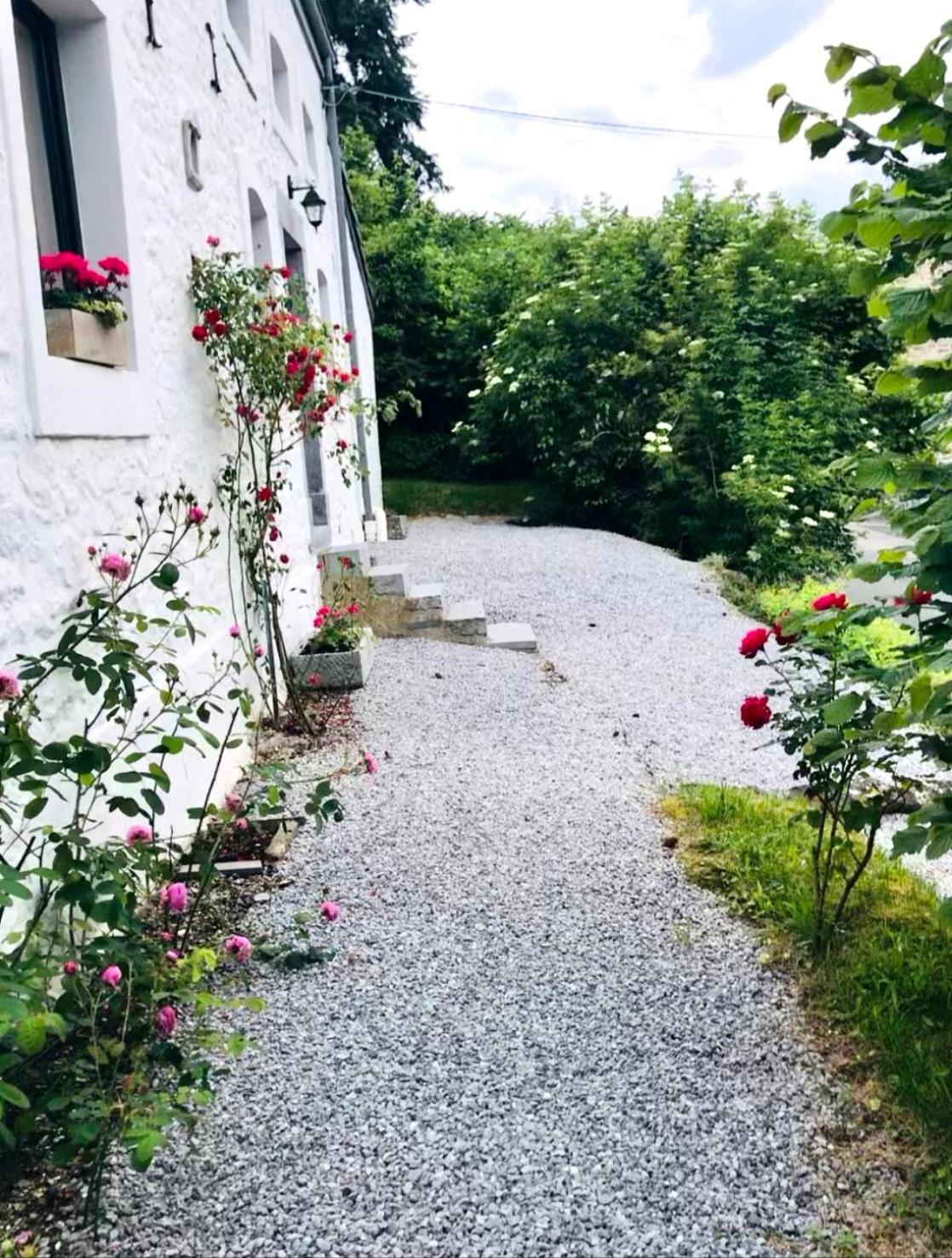 La Petite Maison Blanche Wanze Dış mekan fotoğraf